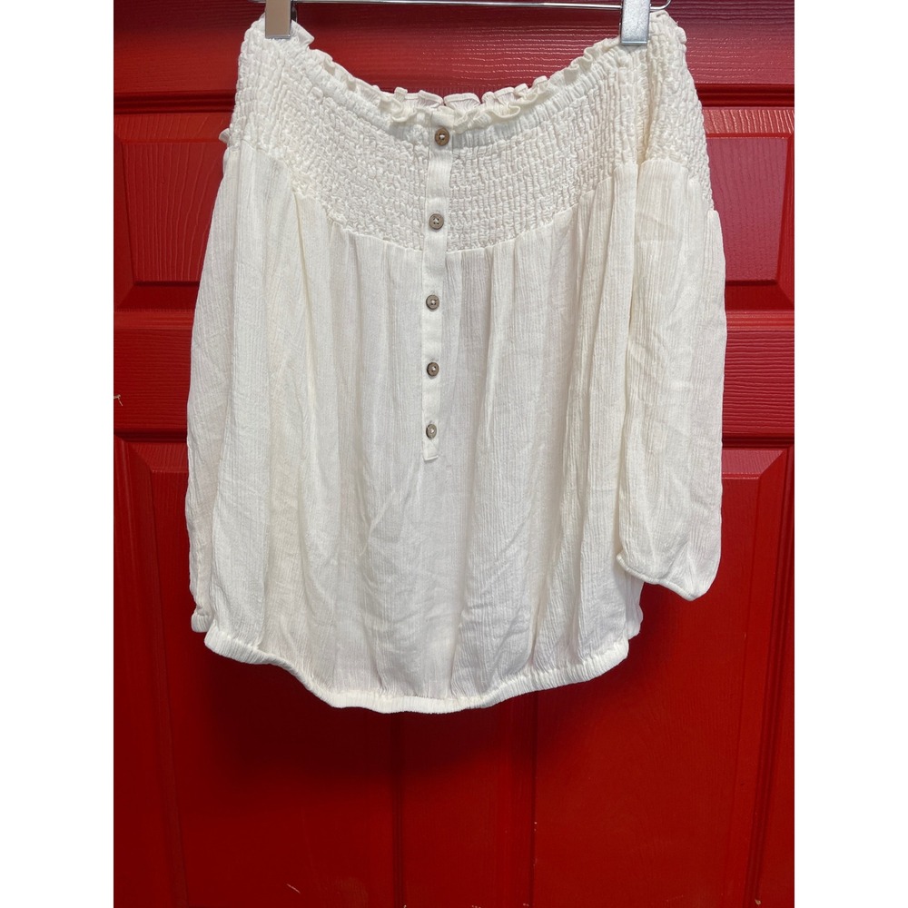 Torrid Womens White Gauze Smocked Off Shoulder Button Front Blouse Size 2 Plus